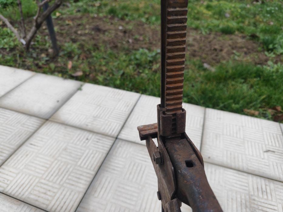 Продам дрель промислова.