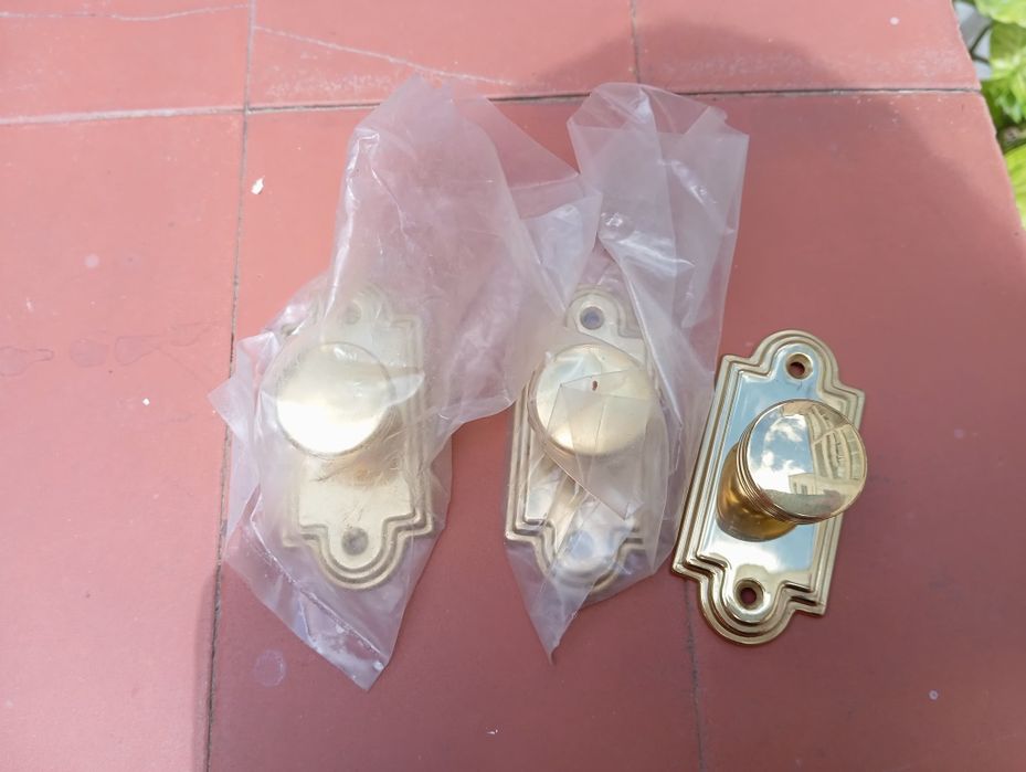 Ferragens para portas novos
