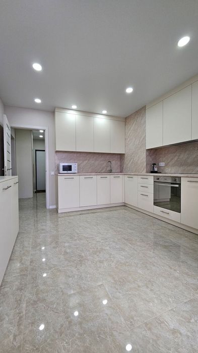Без комісії! Оренда дизайнерської 2 к. квартири 80 м², ГЕНЕРАТОР, УКРИТТЯ!