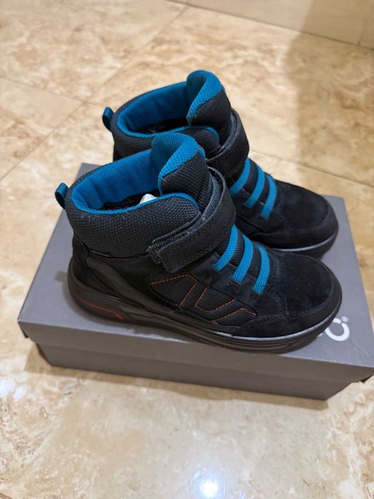 Дитячі шкіряні зимові чоботи Ecco Goretex
Ціна -900 грн.