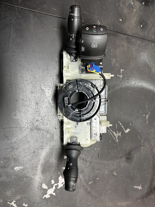 Pająk przełacznik taśma Renault Master 4 Multifunkcja 2021r Jak Nowa