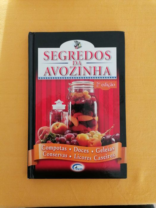 Livros de Doçaria Portuguesa e de Cozinha