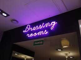 Наружная реклама И5 для бизнеса. Печать баннеров и пленки. Неон