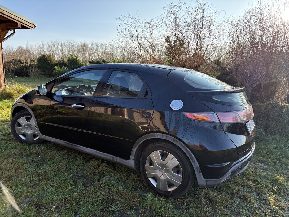 Honda Civic VIII 1,4 benzyna