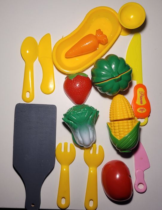 Zestaw zabawek kuchennych. Mini kuchnia