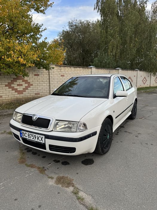 Продам шкоду актавія тур 2010р