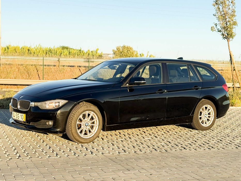 Bmw 318D Touring 2013