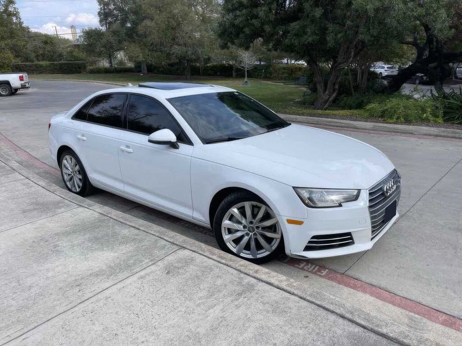 Audi A4 Premium      2017