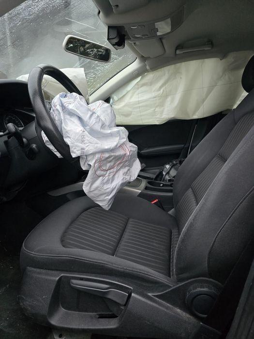 Audi A4 A5 B8 1.8 1.8T 1.8 TFSI silnik CAB CABA części do odpalenia