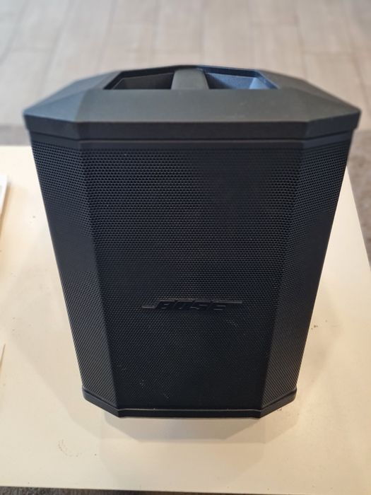Coluna Bose S1 pro