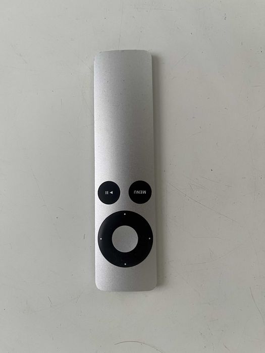 Oryginalny pilot Apple Remote do Apple TV 2/3 gen., aluminiowy