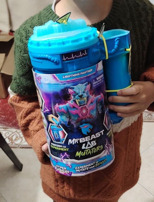 Містер Біст MrBeast Lab Mutators Mutate The Lightning Panther