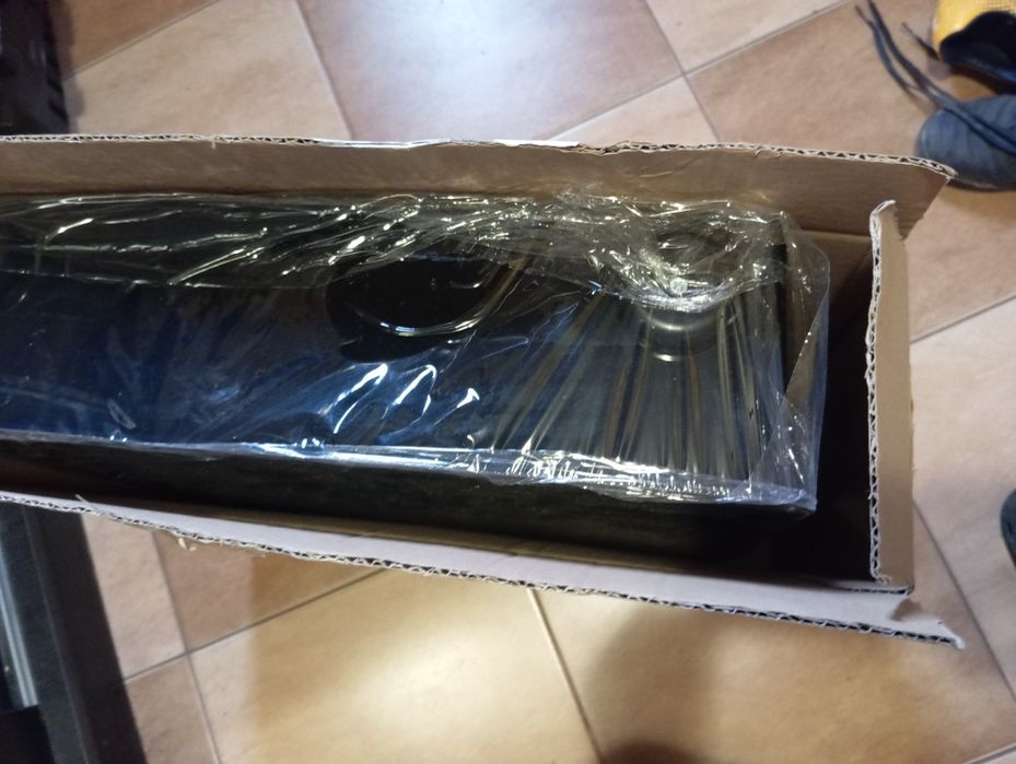 Szafka na żarówki samochodowe