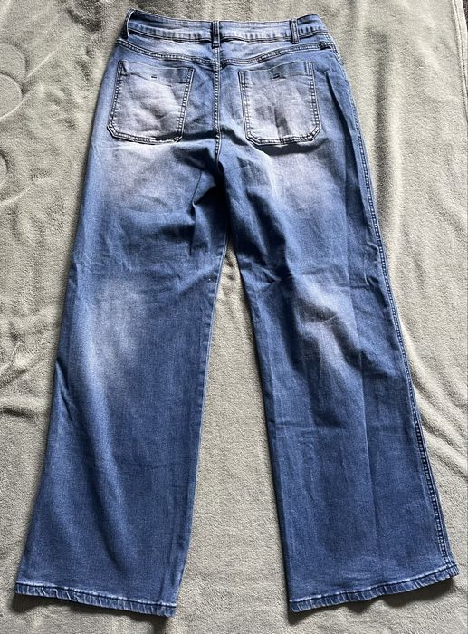 Nowe jeansy, rozmiar L