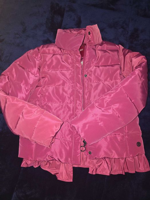 Roupa de marca para menina nova