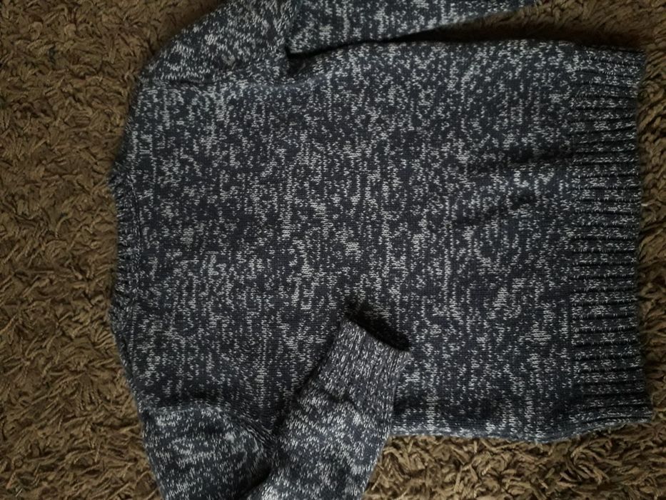 Sweter rozm. 122