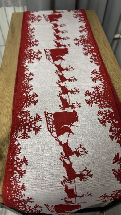 Скатертина новорічна