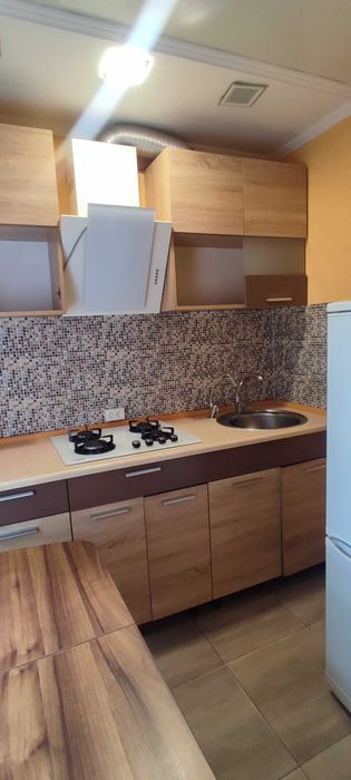 Продам 2 к.кв. Центр