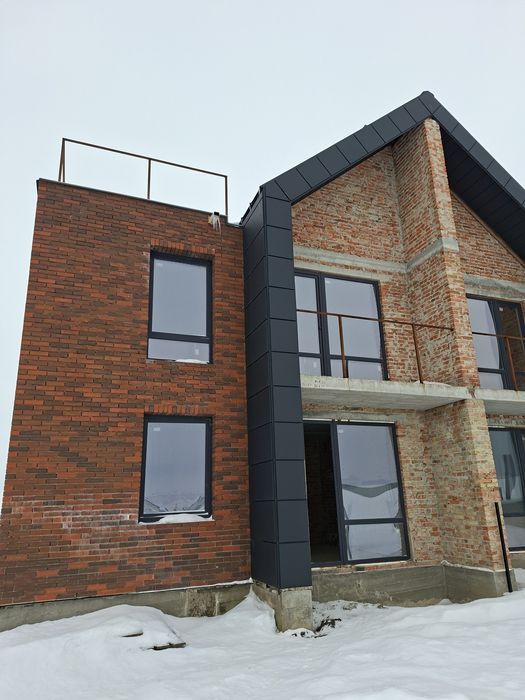 Продаж котеджу преміум класу 186м2