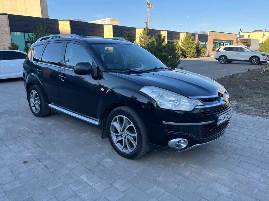 Citroen C-crosser в рідній фарбі