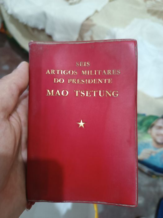 Seis artigos militares do presidente Mao Tsetung