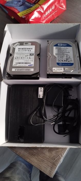 External SATA HDD Enclosure445597536423792642