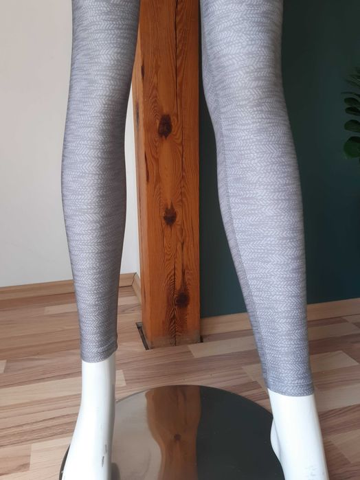 jasnoszare getry legginsy sportowe we wzór do ćwiczeń Athletic Works S