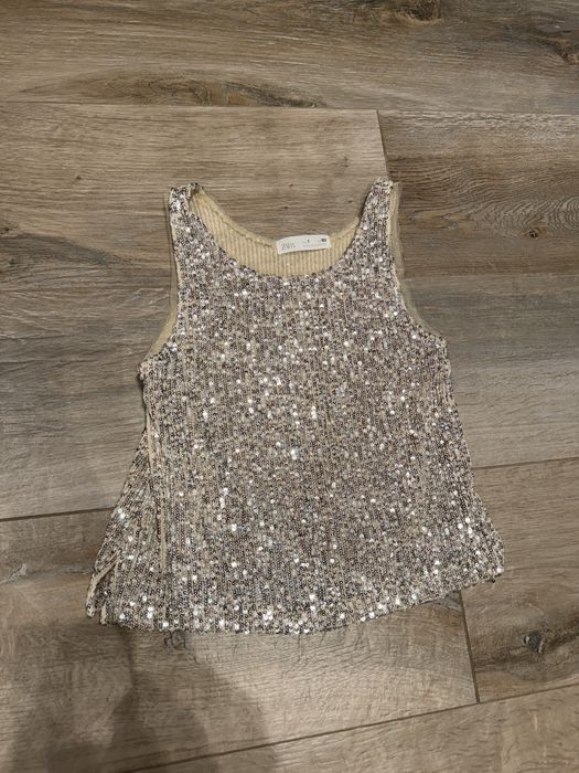 Продам наряд доя девочек Zara 7-8 лет