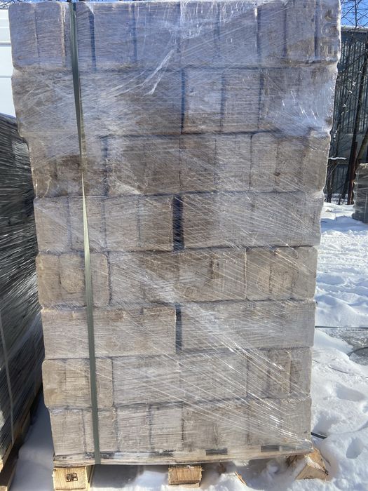 Паливні брикети руф дуб , нестро , пілета оптові ціні є наявність опт