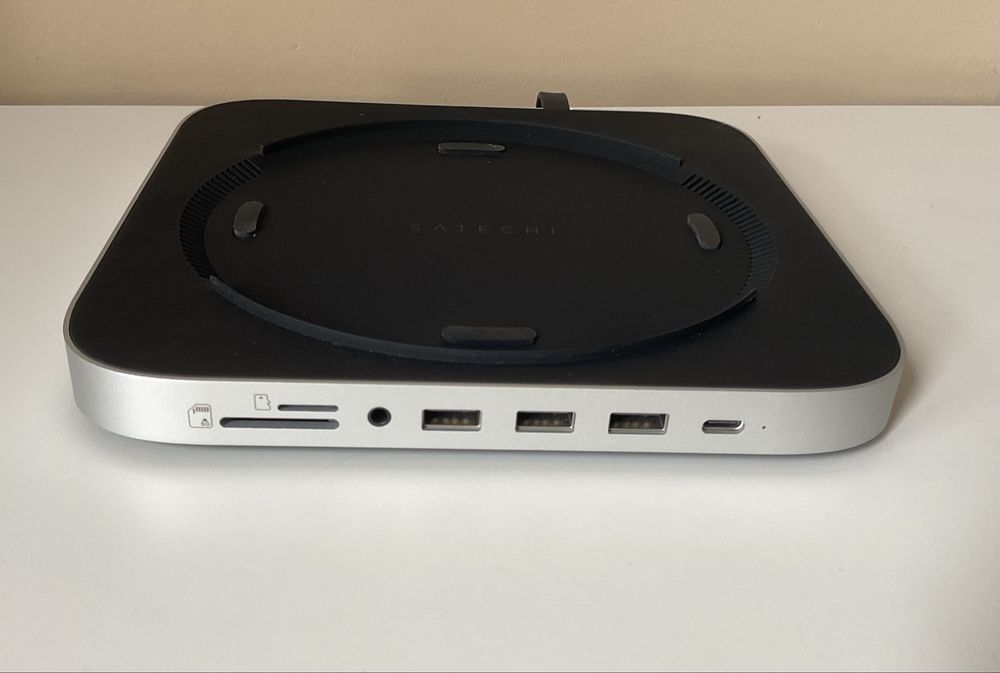 M1 Mac mini + オマケ M1 Mac mini + オマケ Mac mini SSDHDD用USBType CハブAppleMac