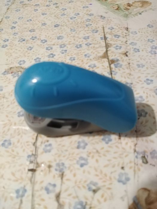 Vendo material de escolar com bom estado