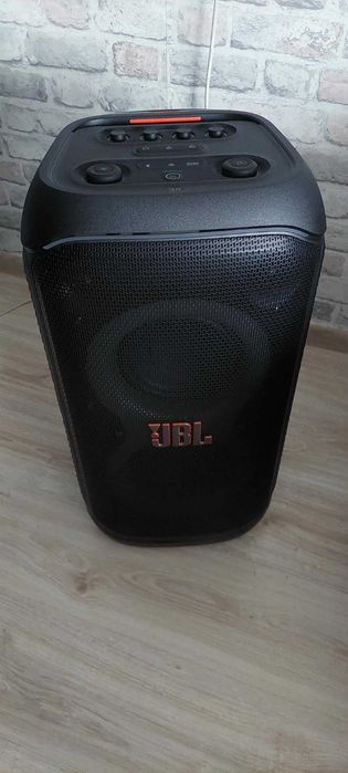 Głośnik jbl 320 partbox