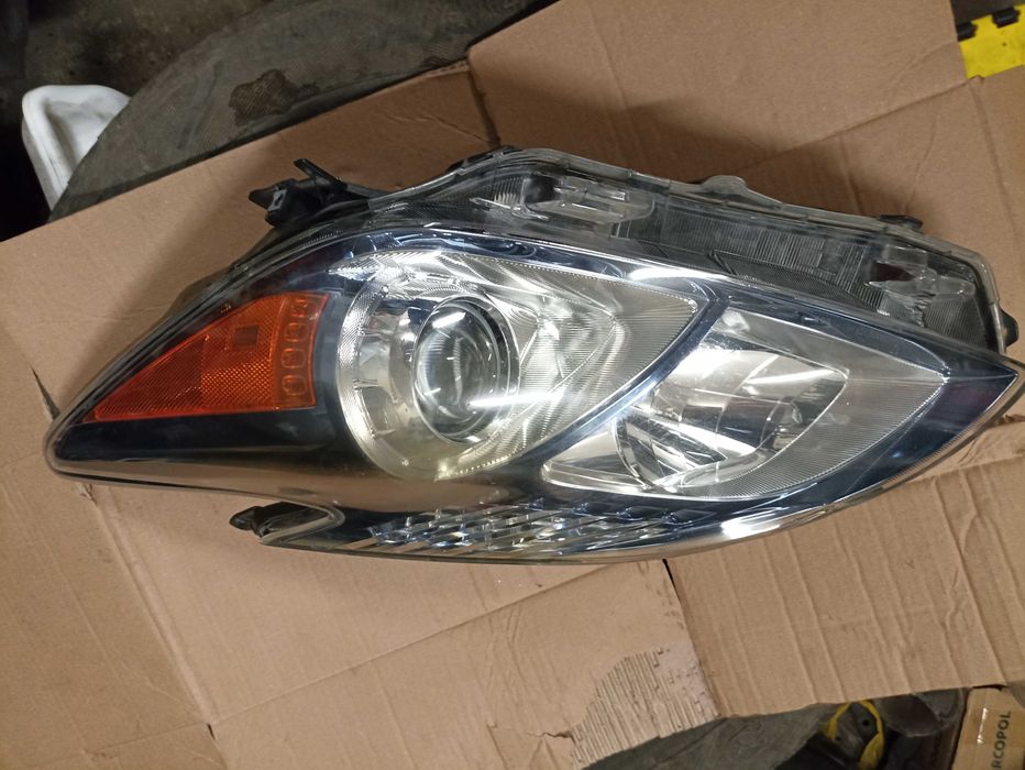 фара приус 30 prius USA америка оригинал