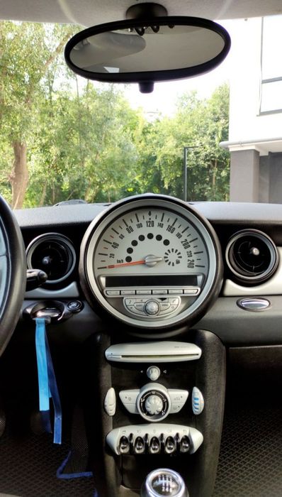 Mini cooper one хетчбек