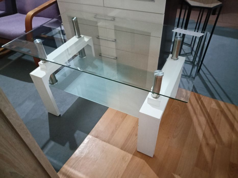 Stolik kawowy stan bardzo dobry!!!