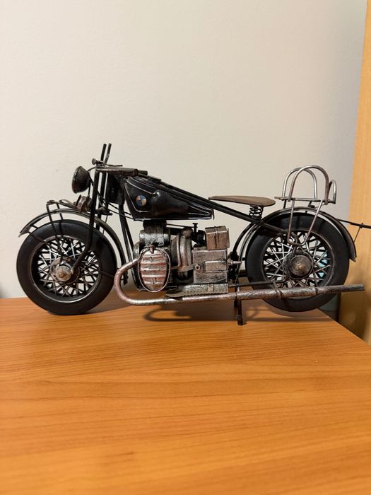 ´´moto para decoraçao BMW