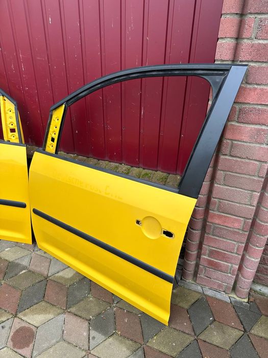 Дверка Двері Ліва Права VW Volkswagen Caddy Ідеальний Стан