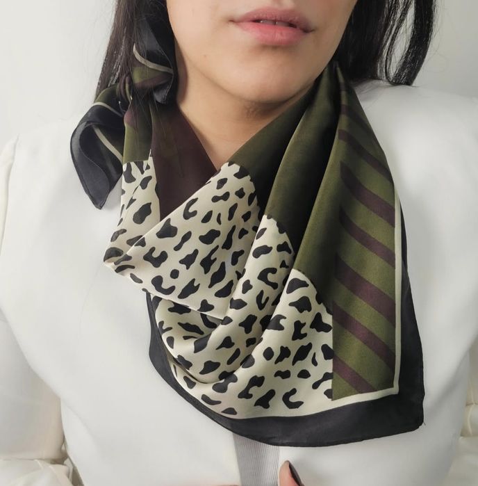 Nowa apaszka chusta Oliwka i brąz czekoladowy cętki 70 cm