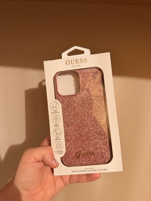 Etui guess z pudelkiem do iphone 13 pro max