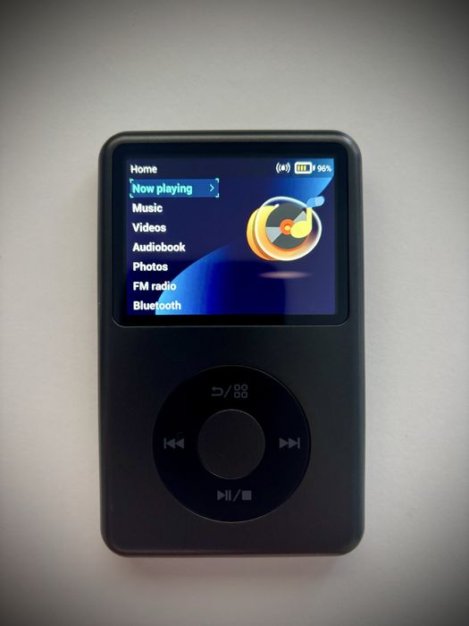 Innioasis Y1 mp3 music player