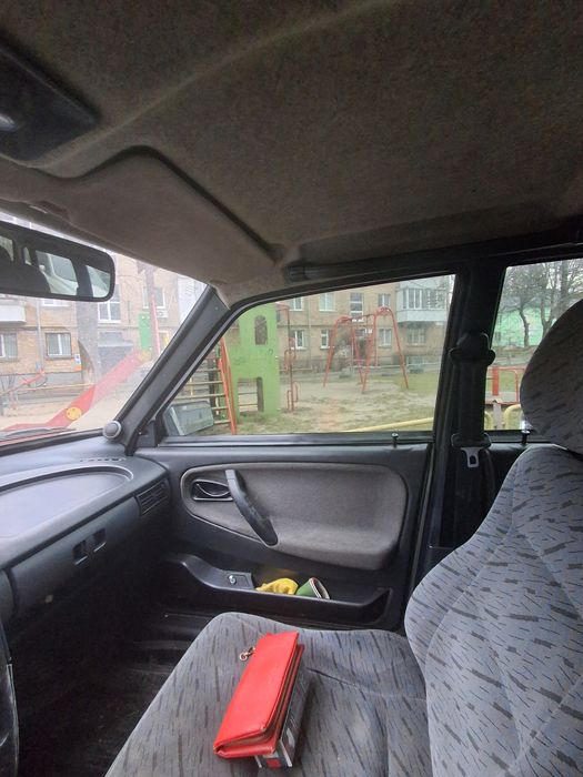 Продам авто ваз-2115