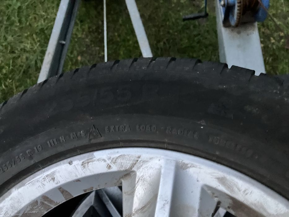 Continental contwintercontact ts830p suv 255 55 r19 xl 4-5mm