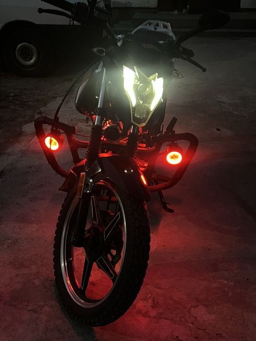 Продам musstang mt 200