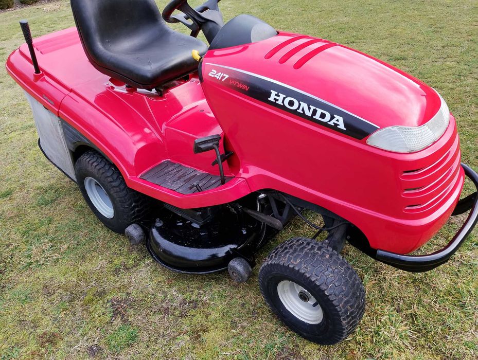 Kosiarka Traktorek Honda 2417  V2 hydro