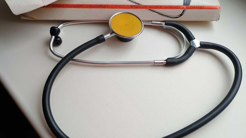 Продам стетоскоп(фанендоскоп) медицинский,Польша.