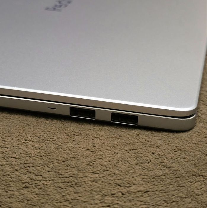 Xiaomi Redmi Book 14 Pro (2024)