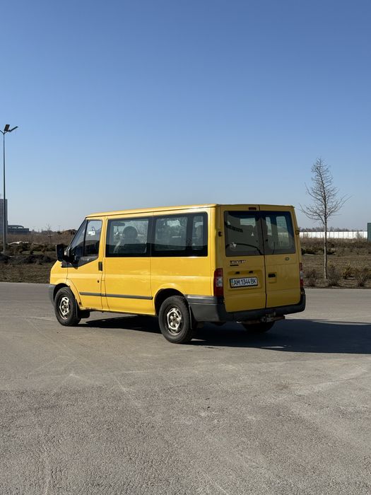 Продам Ford Transit 2.4 дизель