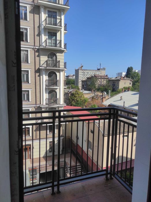 Срочно продам 2к в ЖК Виндзор На Заславского Базарной.