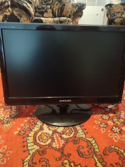 Монитор для компьютера