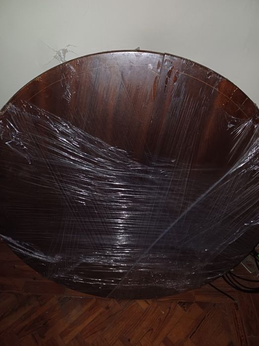 Mesa redonda madeira maciça mogno com 4 cadeiras